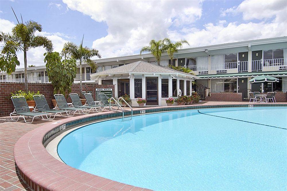 Red Rose Inn & Suites Plant City Einrichtungen foto